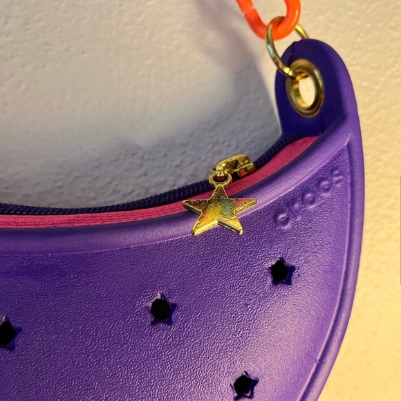 Crocs Purple Mini Shoulder Bag - Picture 3 of 7